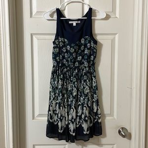 Lauren Conrad LC Navy Floral Dress SZ 2